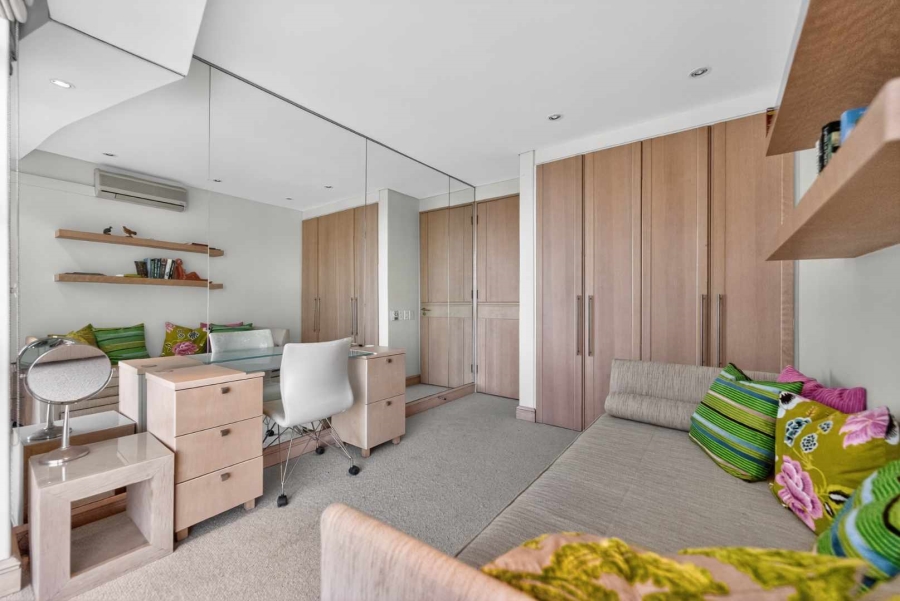 3 Bedroom Property for Sale in Clifton Western Cape